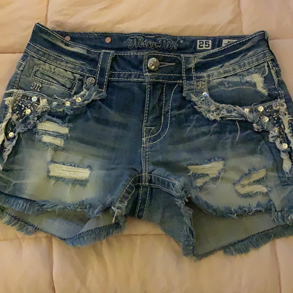 miss me distressed jean shorts